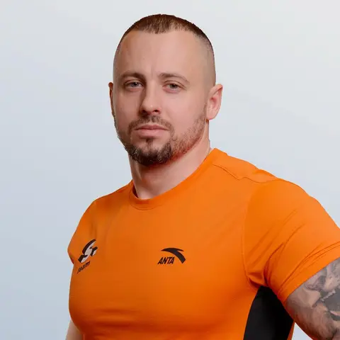 Шестаков Михаил